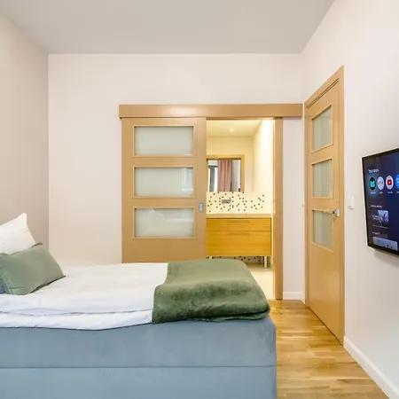 Waterlane Krolowa Kier I 2 Sypialnie I 3 Lazienki I Basen - Comfy Апартаменти *